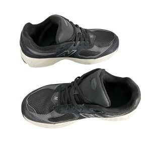 New Balance Black and White Sneakers M GC2002BK Boys Size‎ 7 08/2023